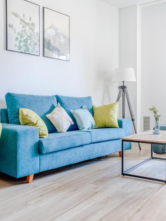 Limehome Barcelona Carrer De Besalu 90 - Estancia Temporal Екстериор снимка