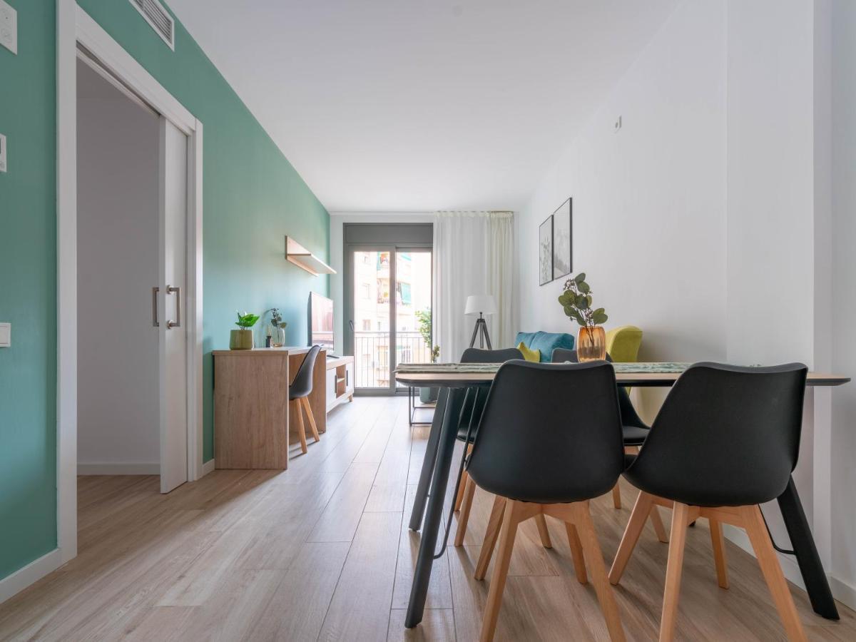 Limehome Barcelona Carrer De Besalu 90 - Estancia Temporal Екстериор снимка