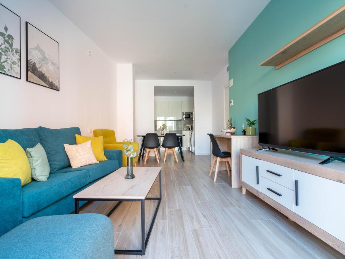 Limehome Barcelona Carrer De Besalu 90 - Estancia Temporal Екстериор снимка