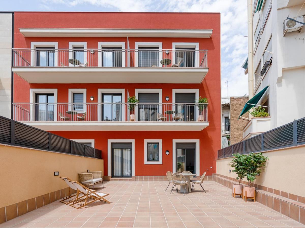 Limehome Barcelona Carrer De Besalu 90 - Estancia Temporal Екстериор снимка