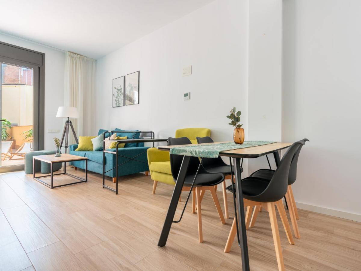 Limehome Barcelona Carrer De Besalu 90 - Estancia Temporal Екстериор снимка